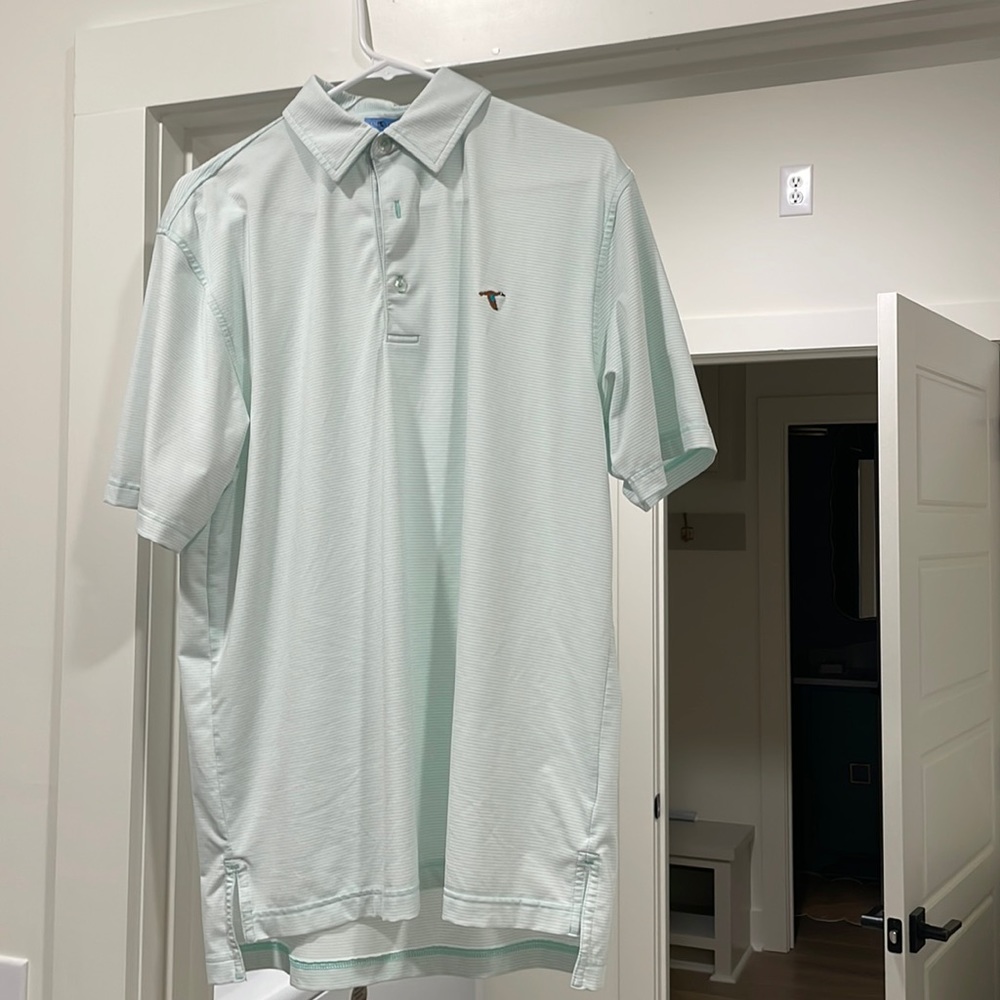 Green and white stripe Genteal shirt. Size Medium